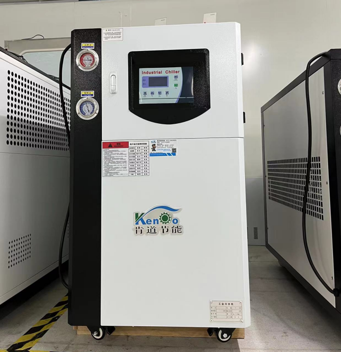 制冷機(jī)組吸氣壓力過低原因及解決方法